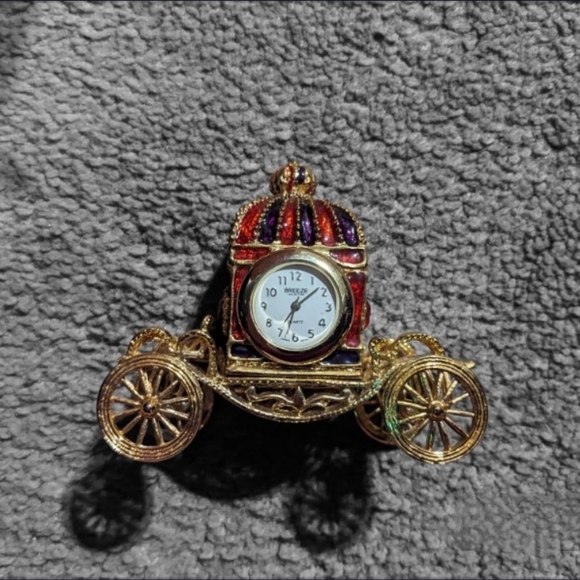 Cinderella Carriage Clock - Picture 1 of 5